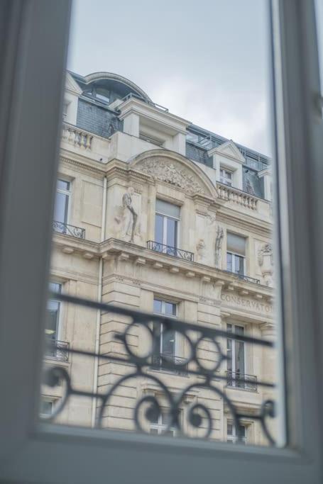Ferienwohnung L'Ange Au Sourire Reims Exterior foto